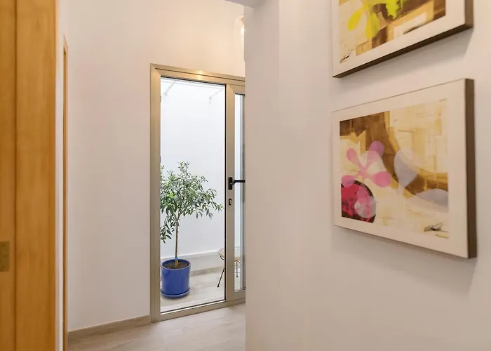 Paula Con Vistas Al Mar *