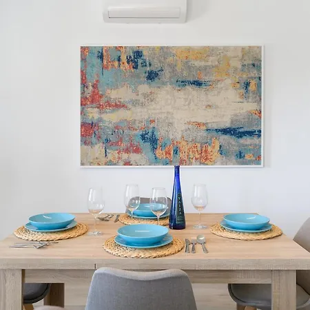 Paula Con Vistas Al Mar Apartment *